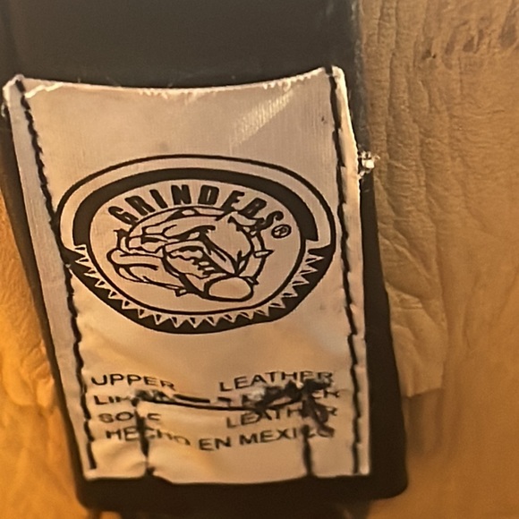 Black, leather harness boots excellent for motorcycle, hardly worn - Picture 4 of 6